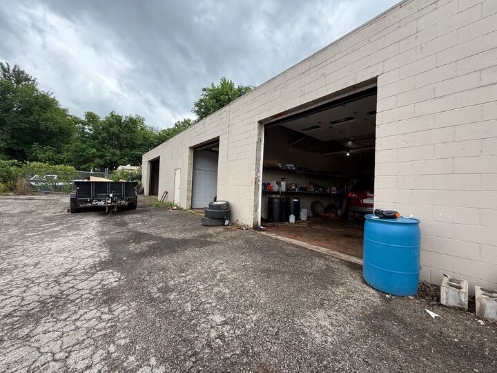 Property Photo:  103 Vine Street  MO 65791 