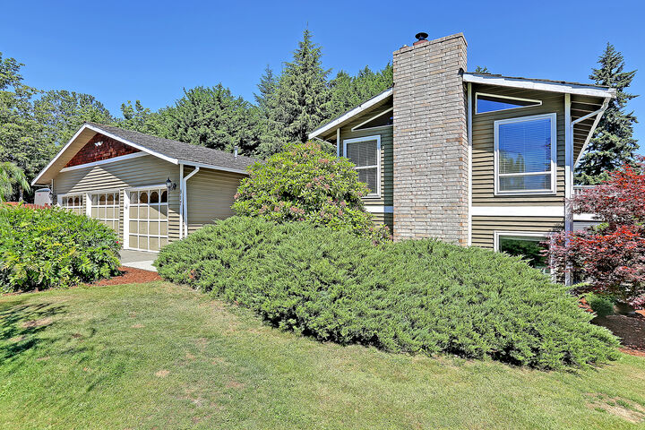 917 175th St SW  Bothell WA 98012 photo