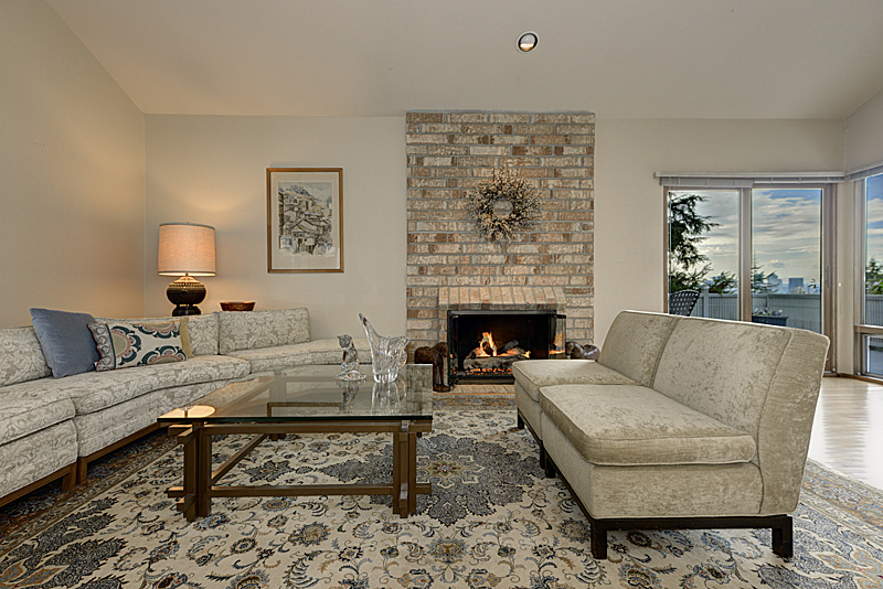 Property Photo: Interior 12420 NE 27th St WA 98005