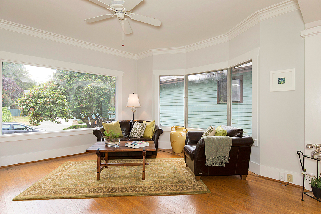 Property Photo: Living room 8605 Wallingford Ave N  WA 98103 