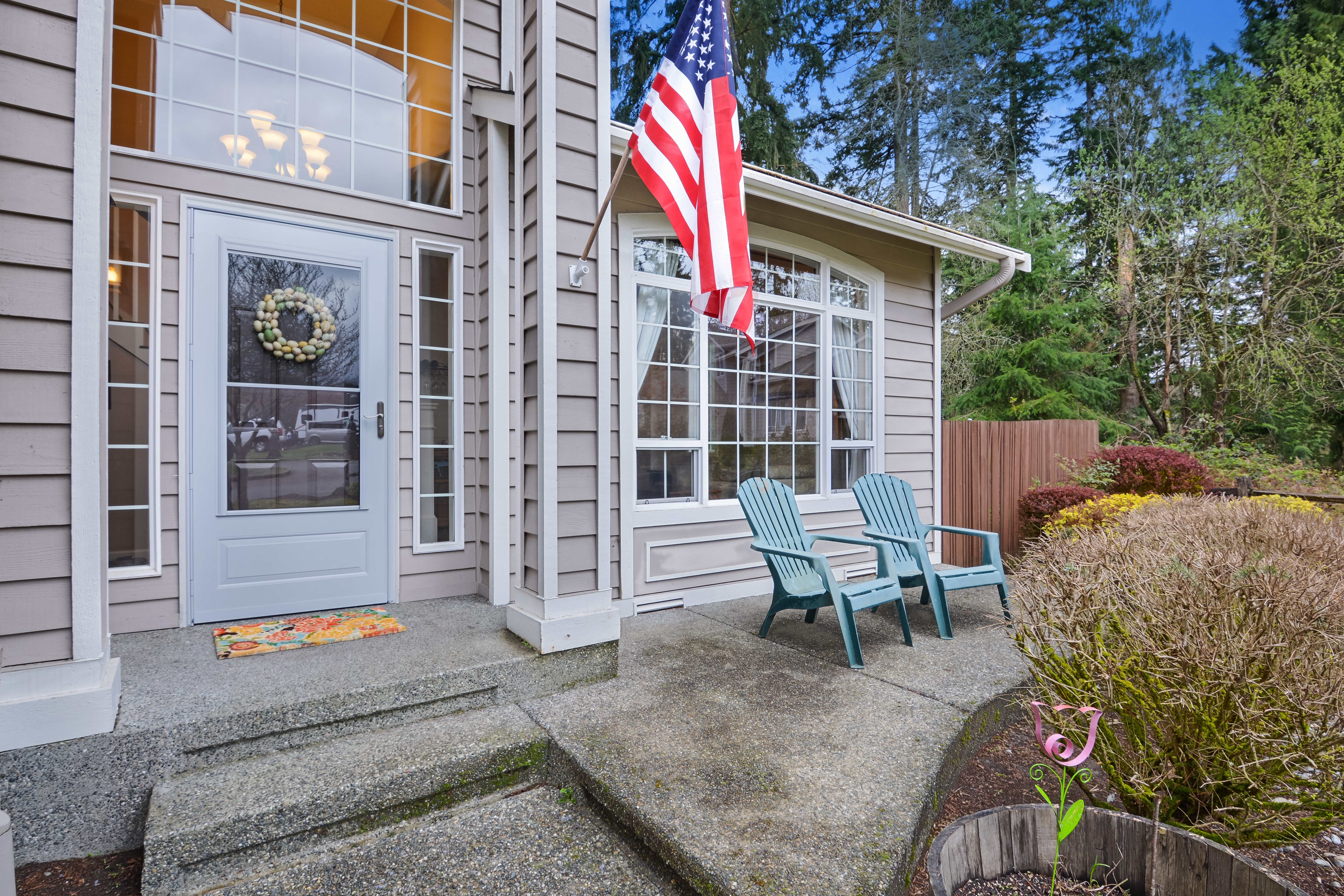 Property Photo: Front entry 3106 140th Place SE  WA 98012 