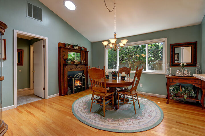 Property Photo:  15825 Village Green Dr 13  WA 98012 