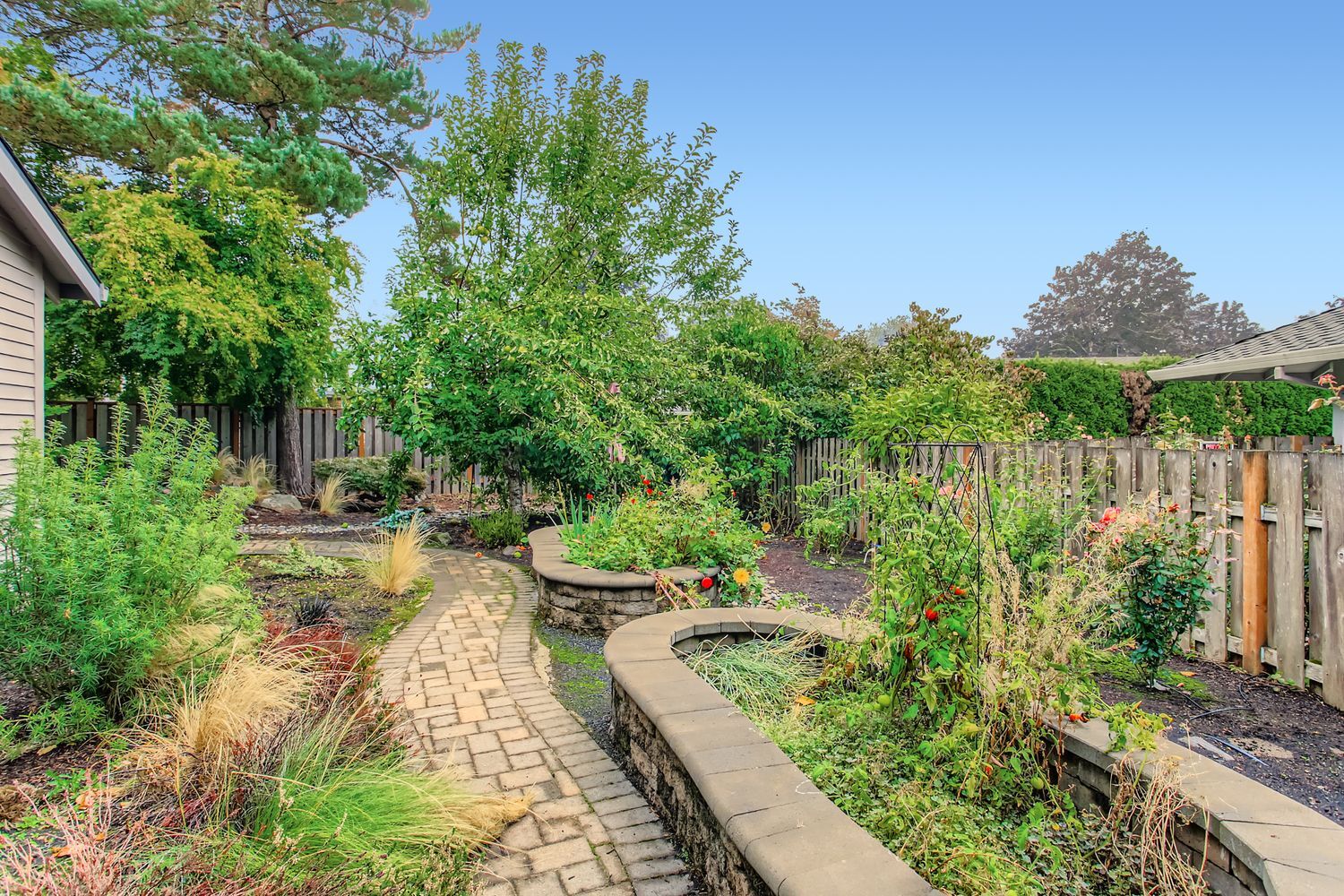 Property Photo: 32400 SW Estates Ct S OR 97070