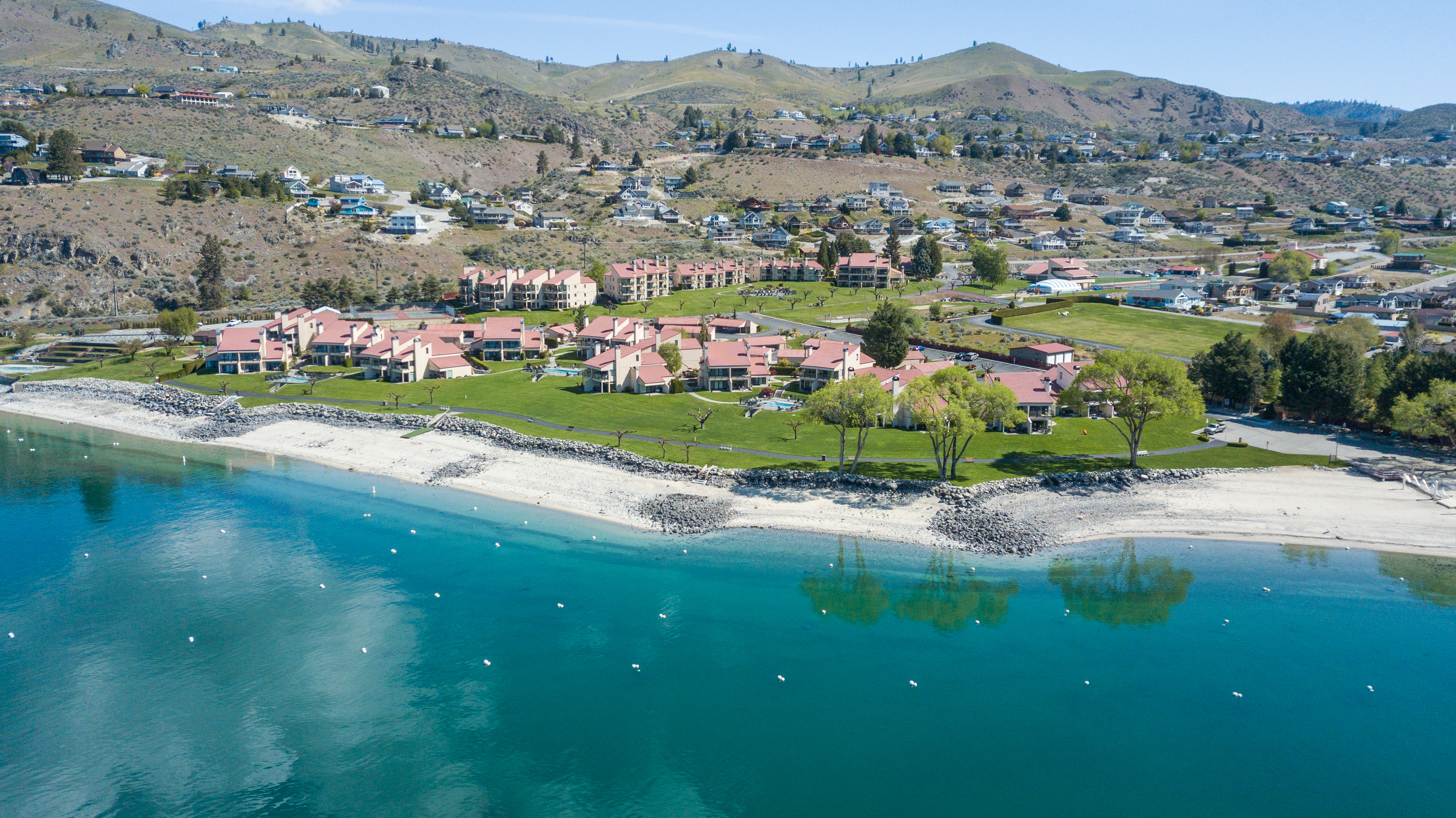 Property Photo:  100  Lake Chelan Shores Drive 2-3  WA 98816 