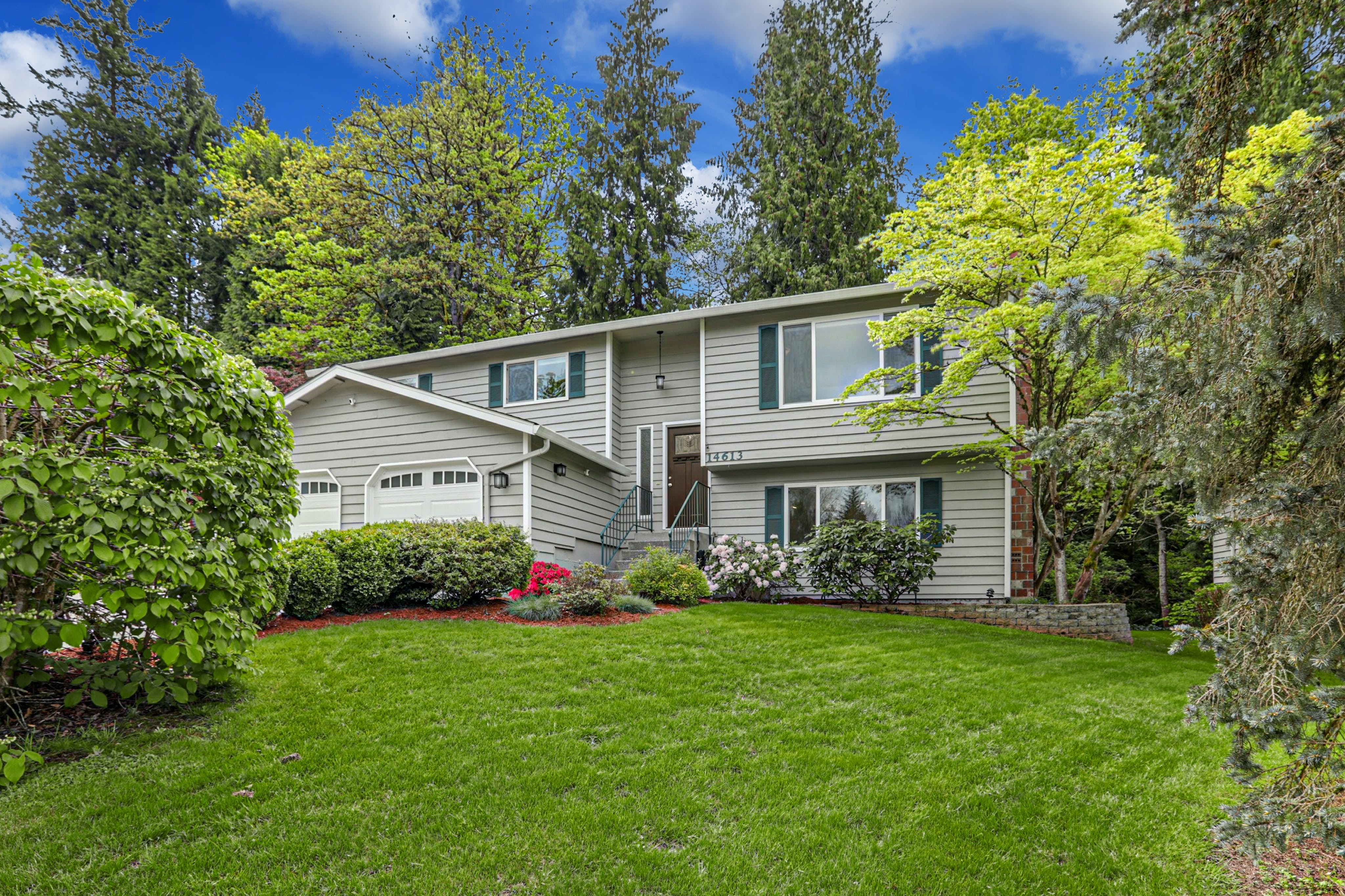 Property Photo:  14613 NE 179th Street  WA 98072 