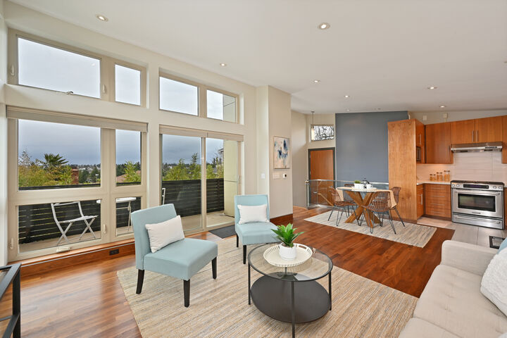 Property Photo:  8218  2nd Avenue NE #B  WA 98115 