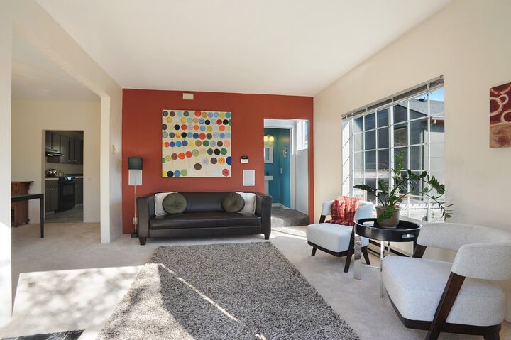 Property Photo: Living room 2416 E Spring St  WA 98122 