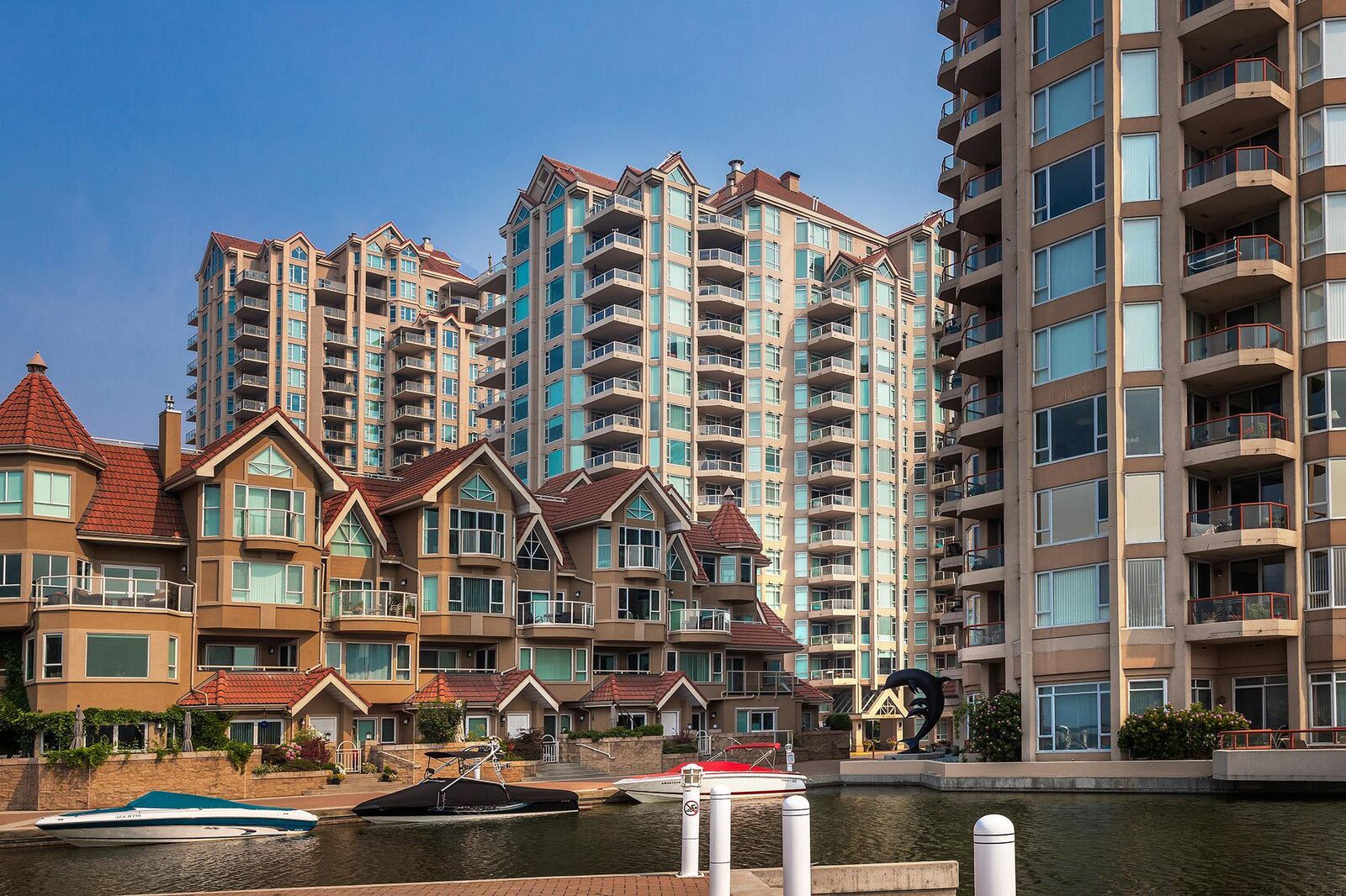 Property Photo:  1156 Sunset Drive 113  BC V1Y 9W1 