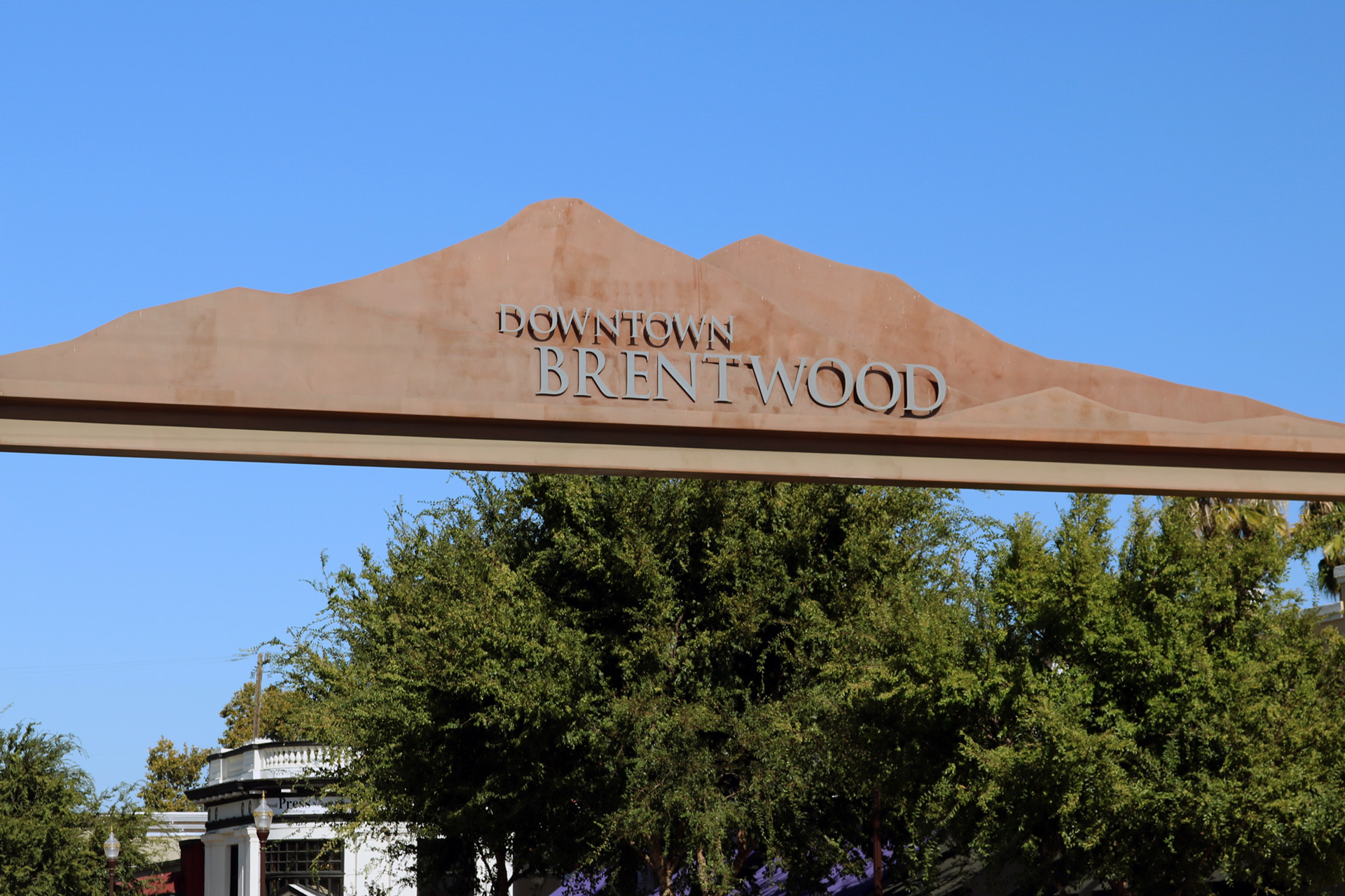 Brentwood - Downtown,Brentwood,Icon Properties