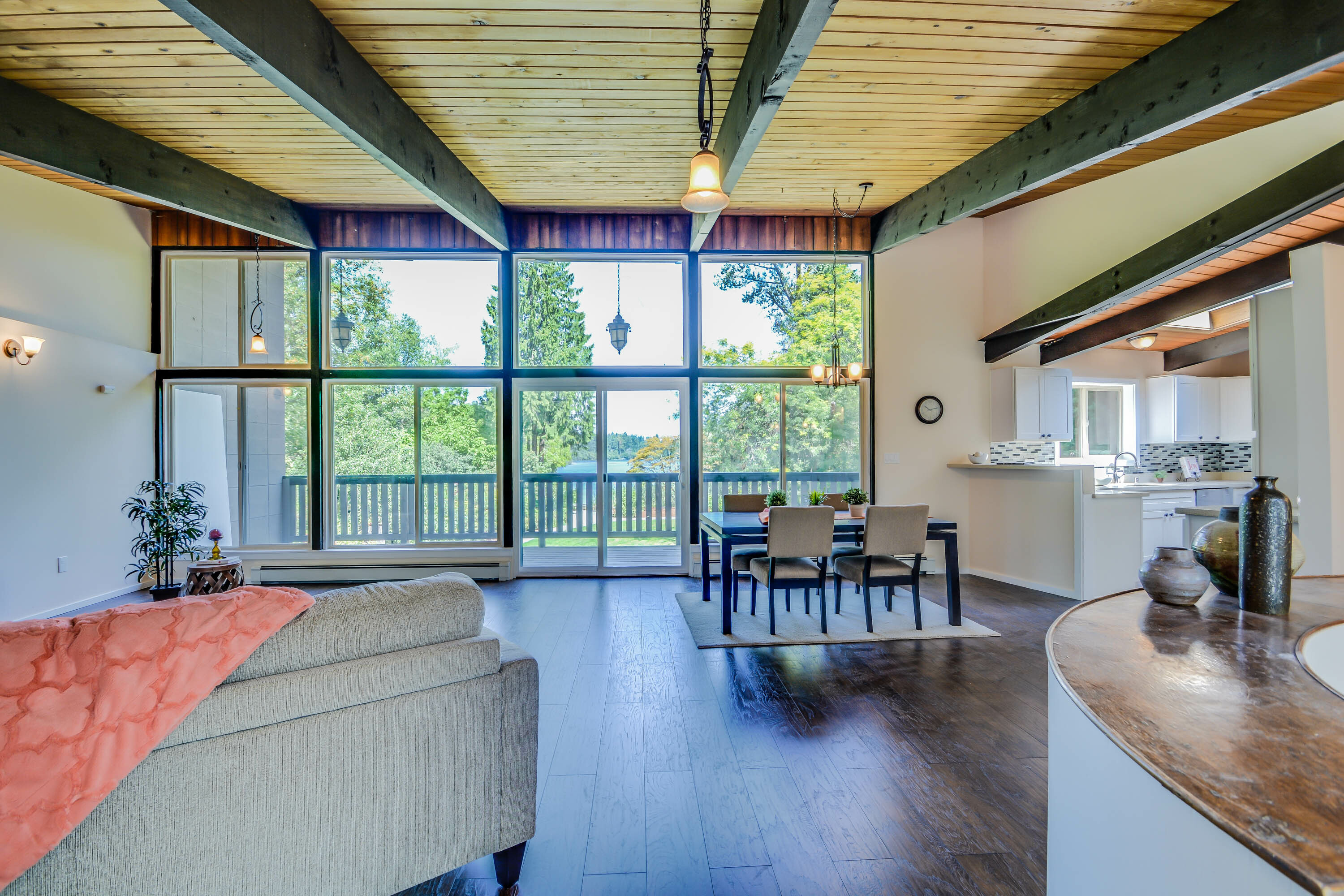 Property Photo: Foyer/living room 3106 S 337th St  WA 98001 