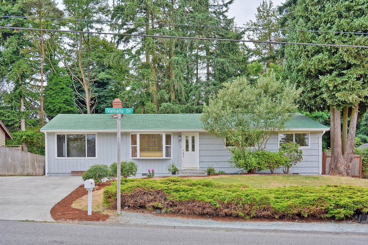 Property Photo:  8604 Valhalla Dr  WA 98208 