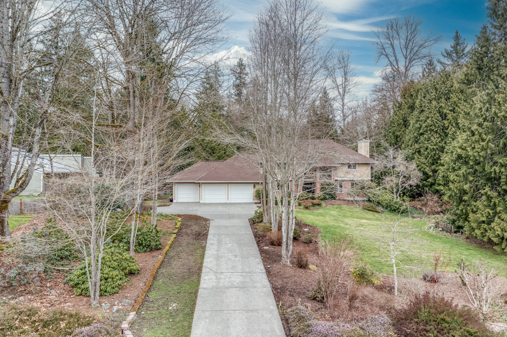 Property Photo: 17302 NE 131st Street WA 98052