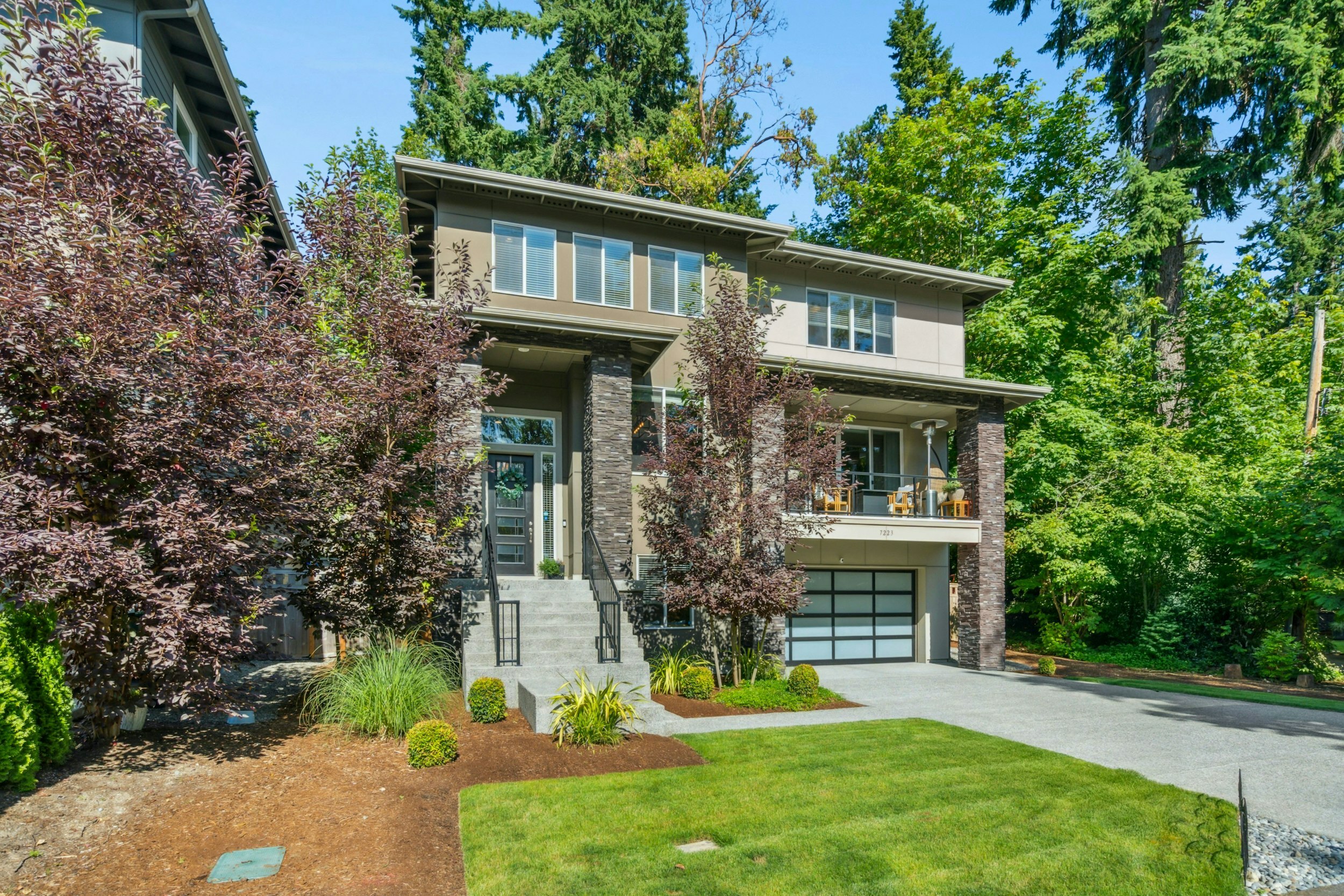 Property Photo:  7223 NE 118th Court  WA 98034 