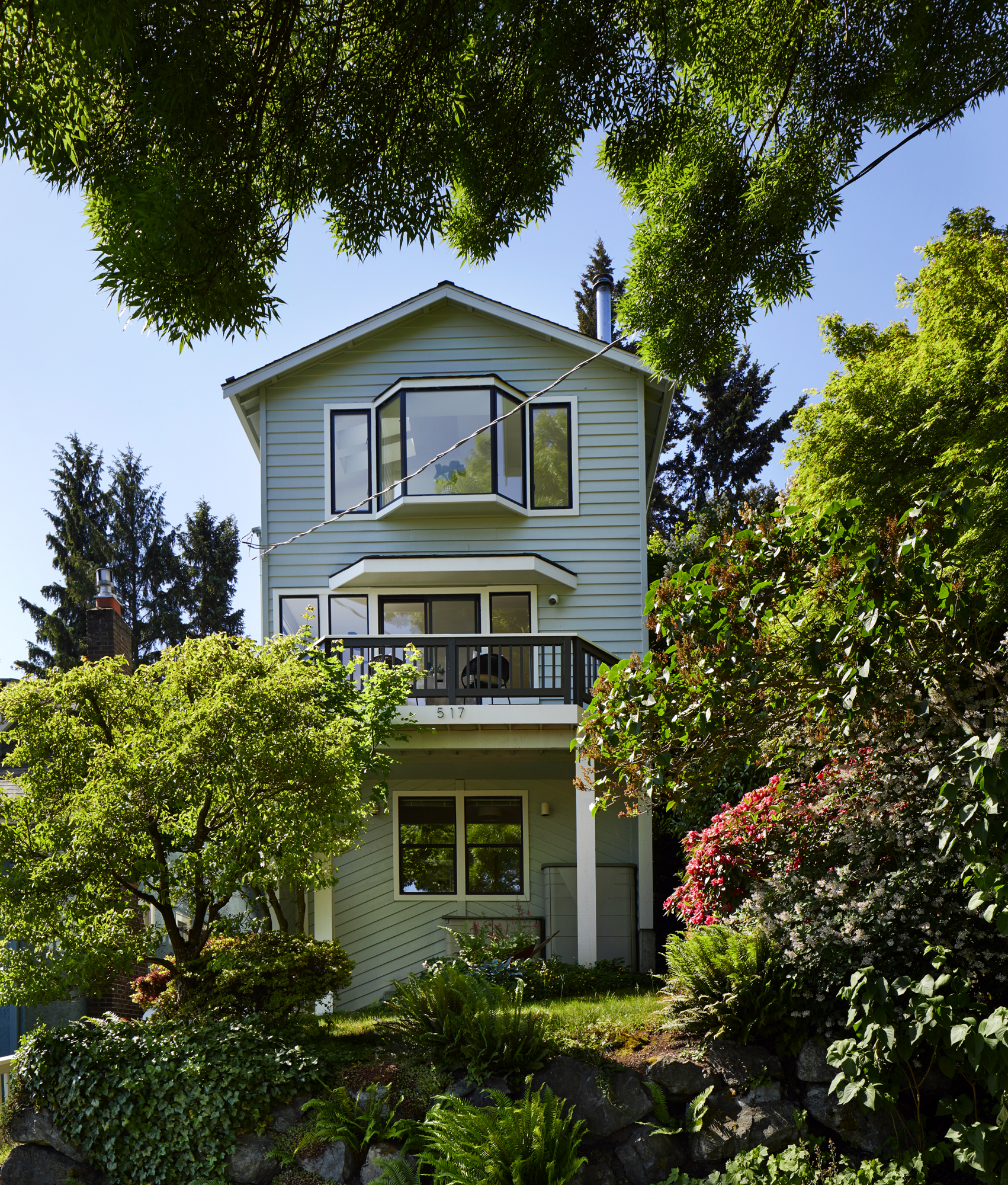 Property Photo:  517 N 66th Street  WA 98103 