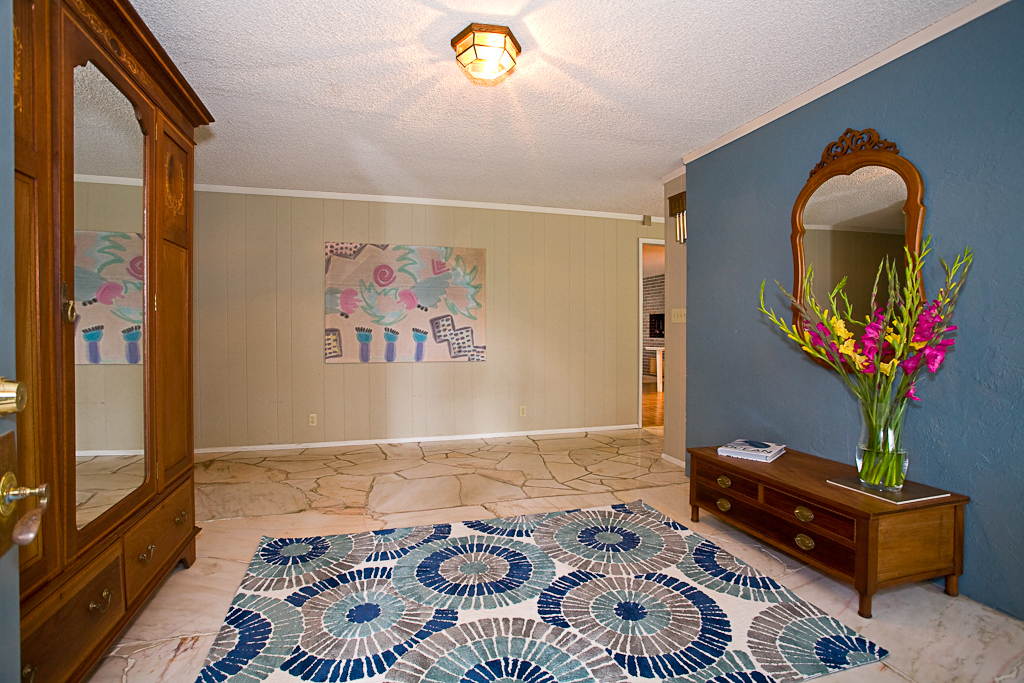 Property Photo: Interior of home 20411 Maplewood Dr  WA 98026 