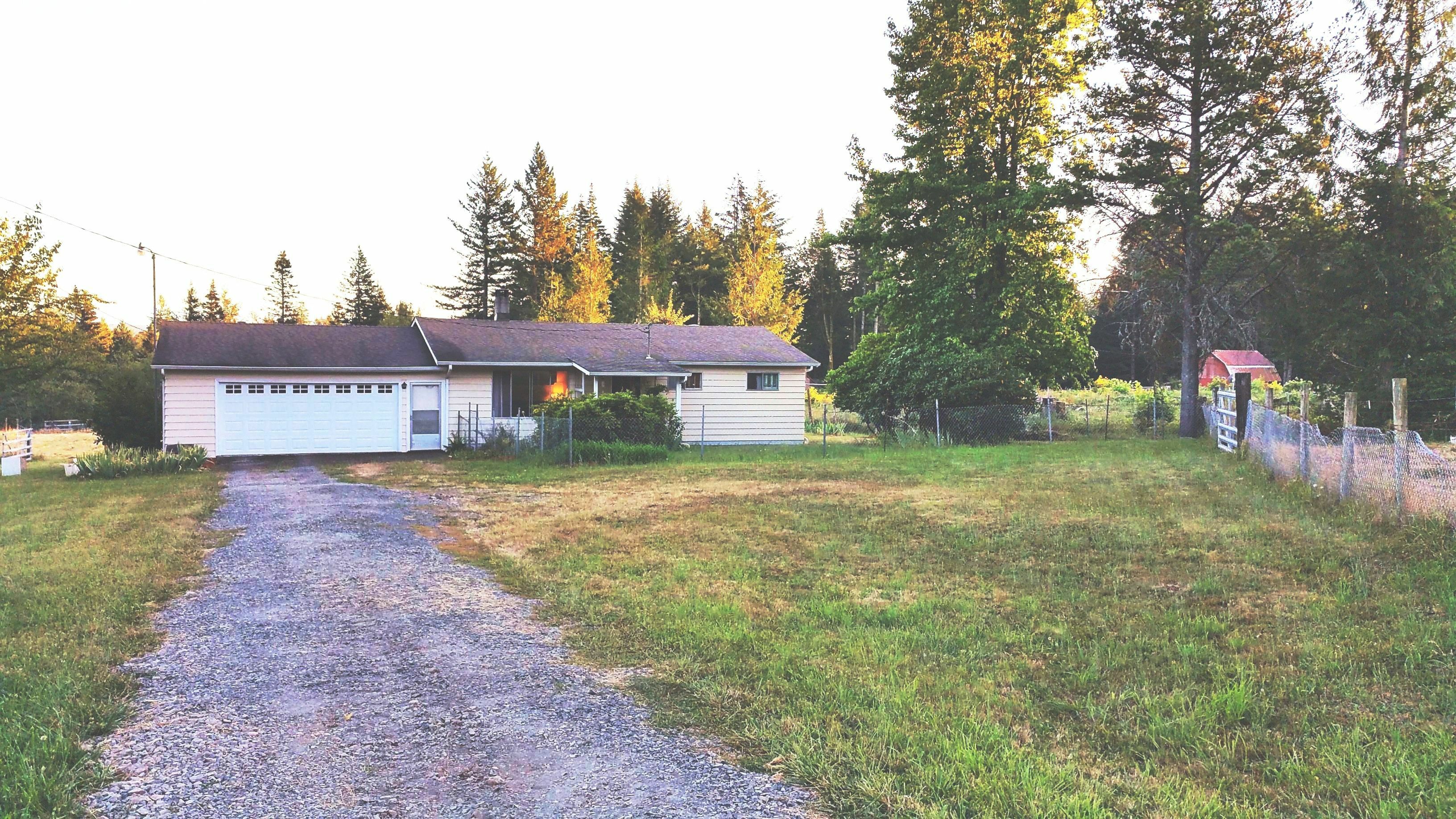 Property Photo:  38409 SE 35th St  WA 98671 