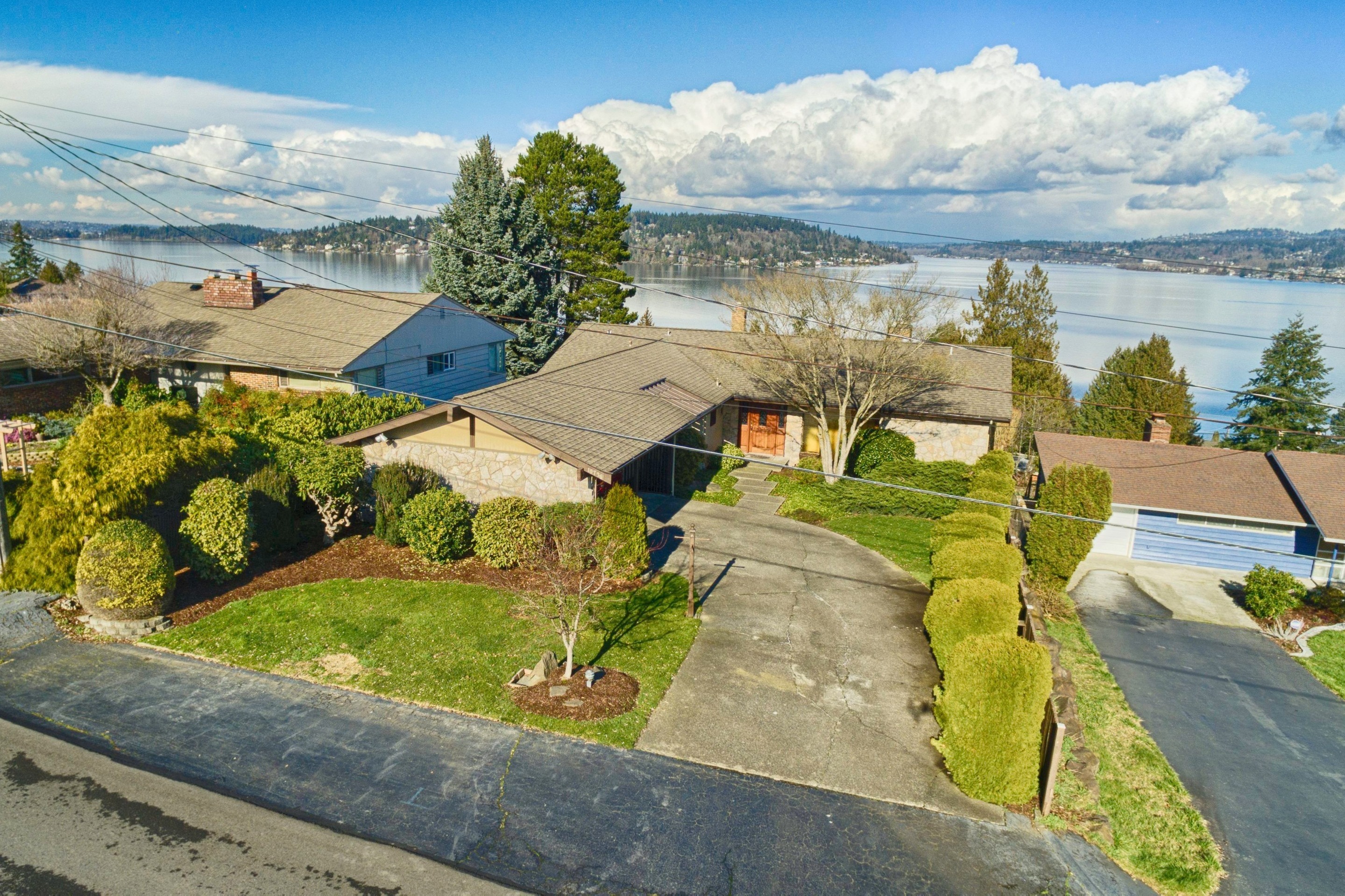 Property Photo:  10726 Forest Ave S  WA 98178 