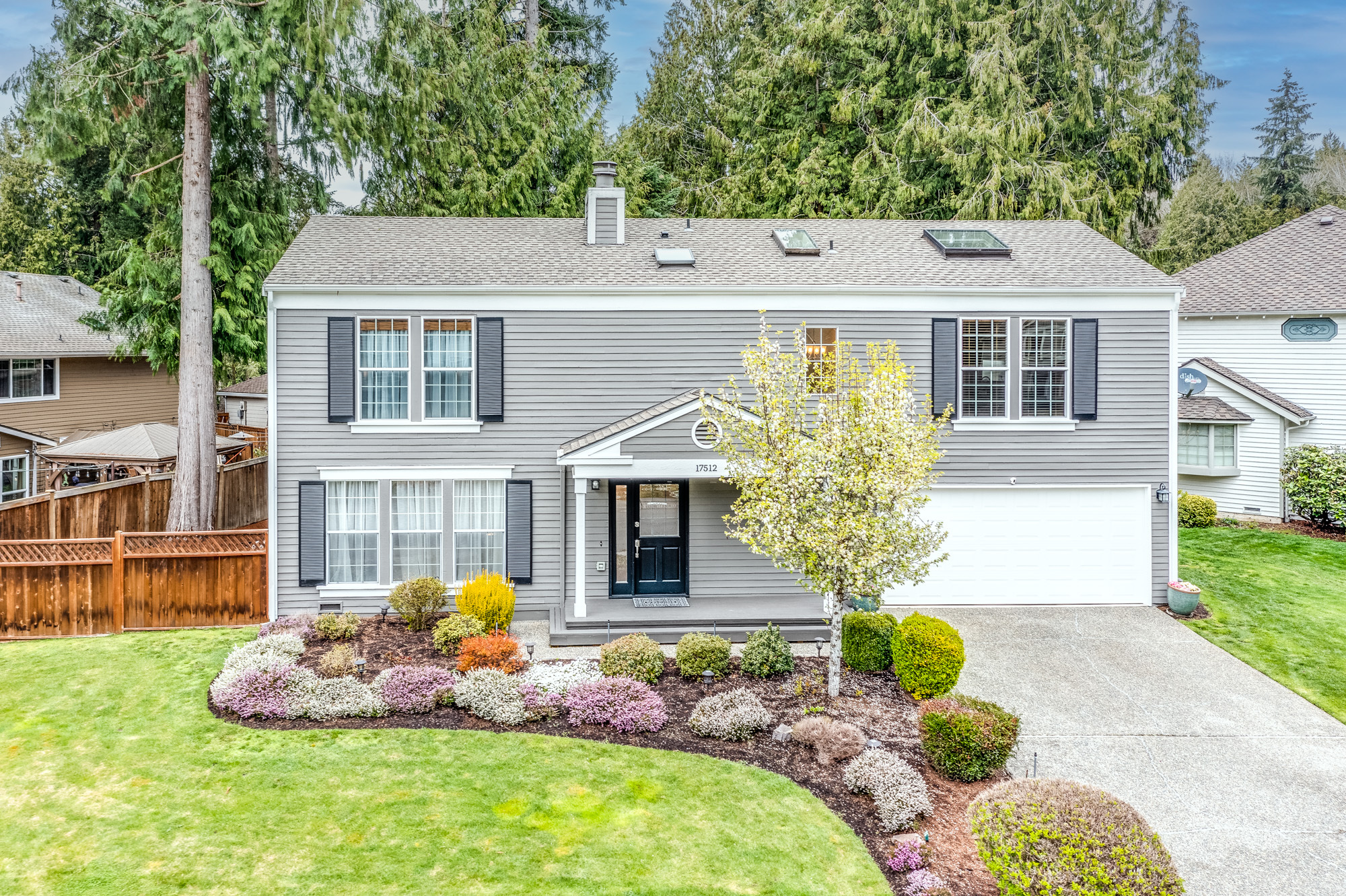 Property Photo: 17512 NE 137th Street WA 98052