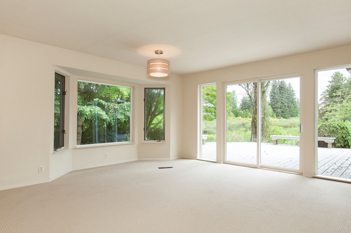 Property Photo: Living room 17610 26th Dr SE WA 98012