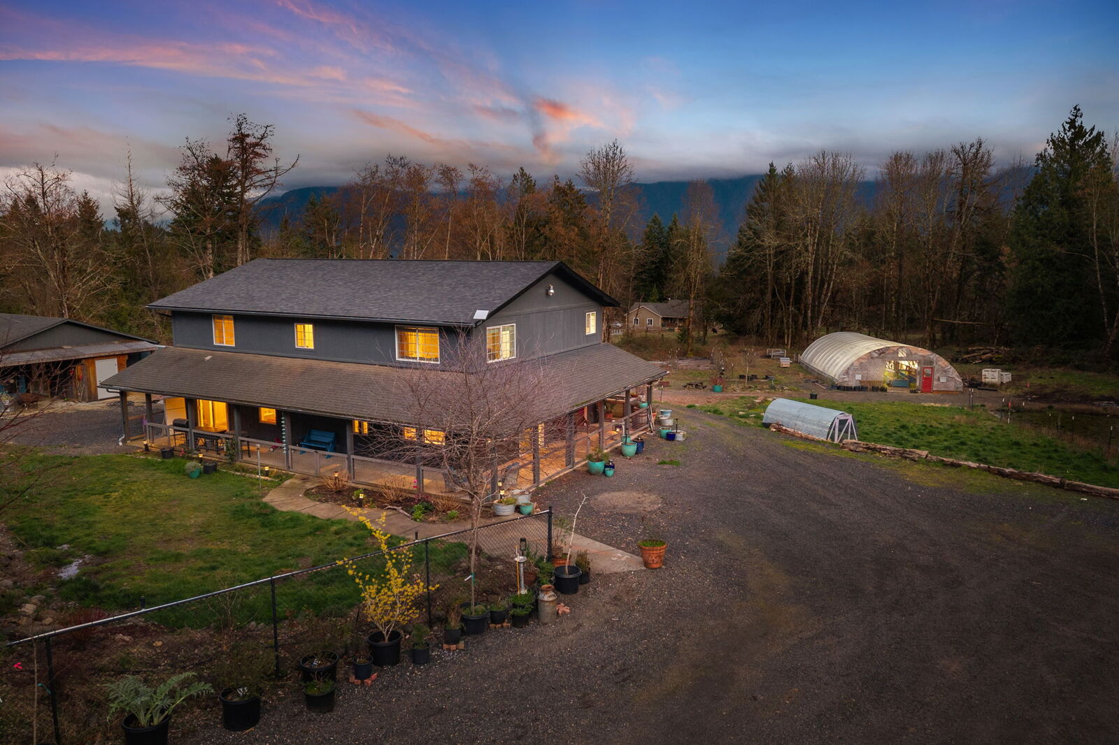 Property Photo:  92 Rancho Del Oro  WA 98648 