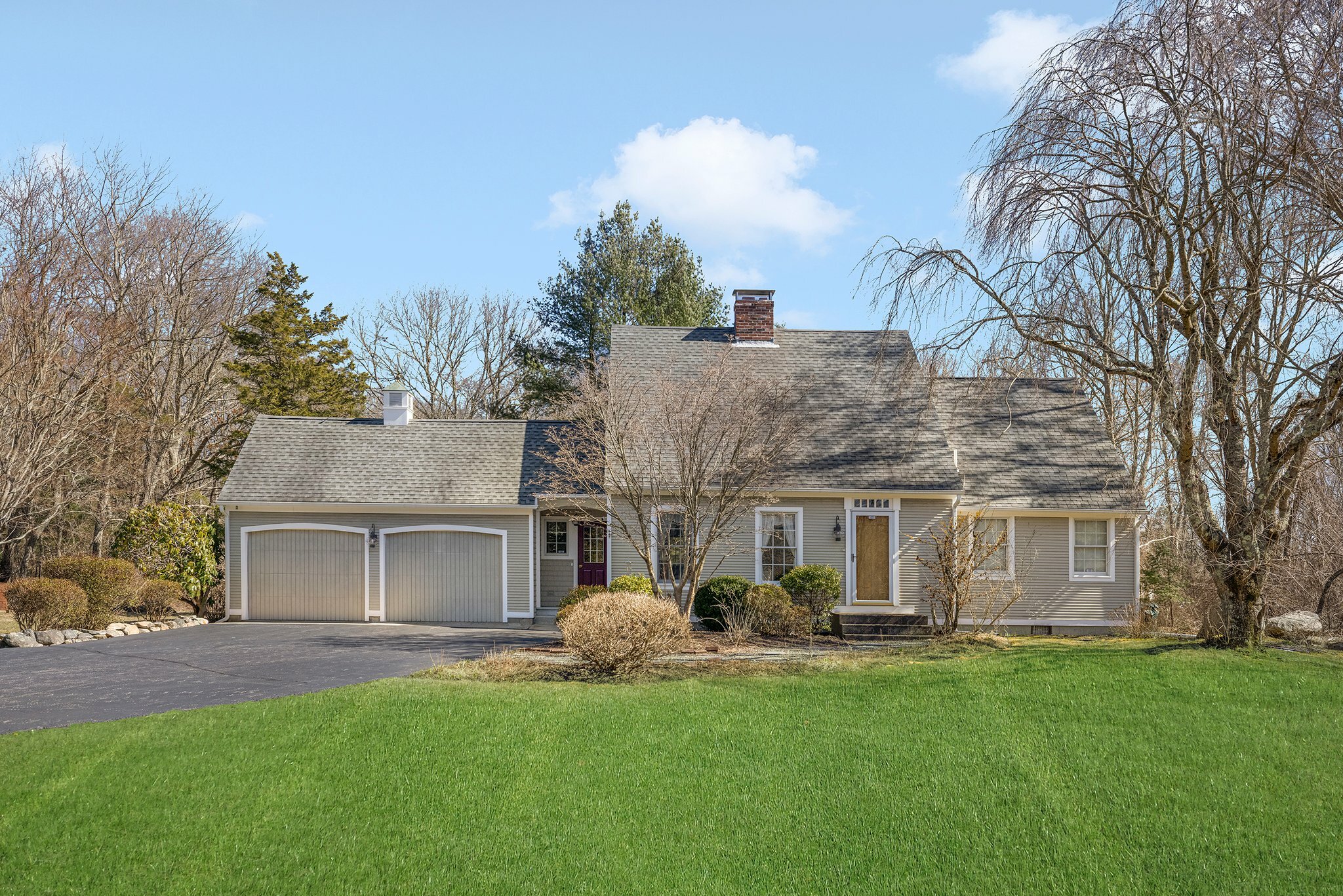 Property Photo:  1250 Wordens Pond Rd  RI 02813 