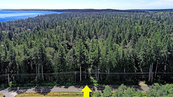 Property Photo: 100 W Mountain View Rd WA 98282