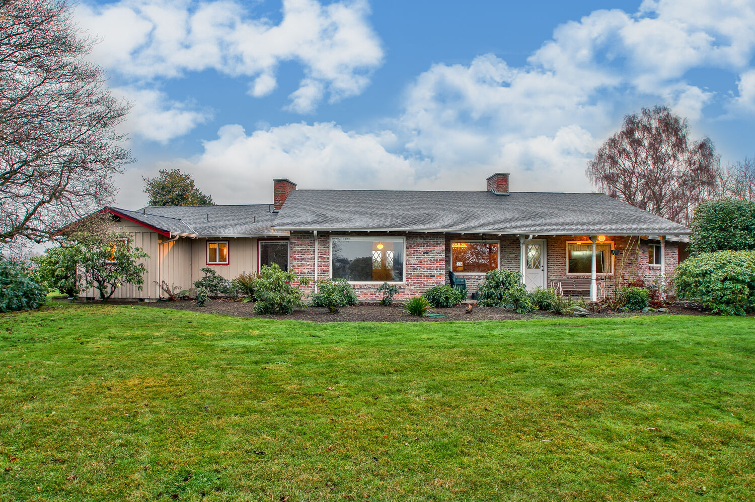 House for sale in Mount Vernon 16796 Dunbar Rd, Mount Vernon, WA 98273