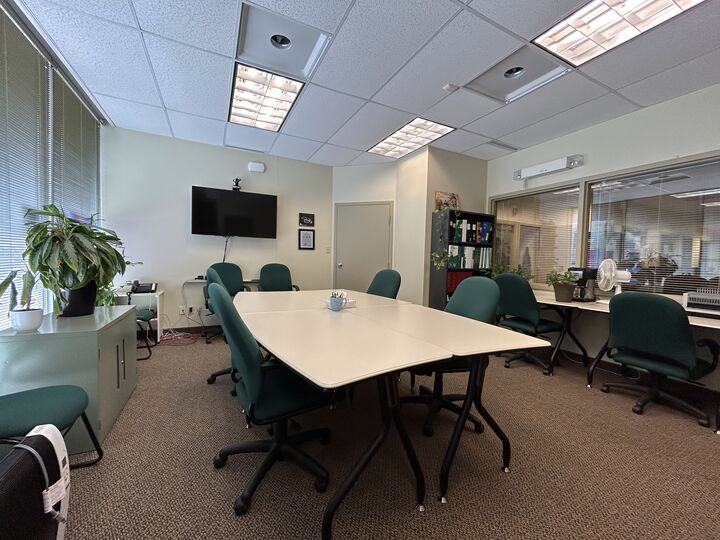 Property Photo: 206 Scott Street ON P9A 1G7