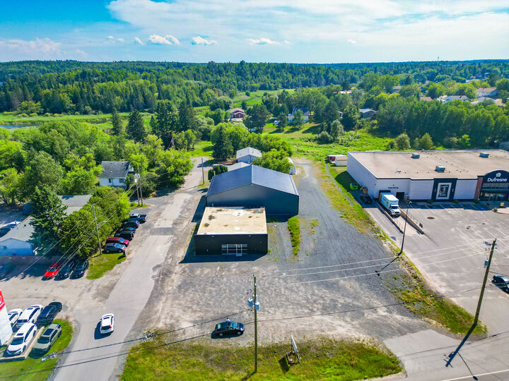 1095 Railway St  Kenora ON P9N 0B2 photo