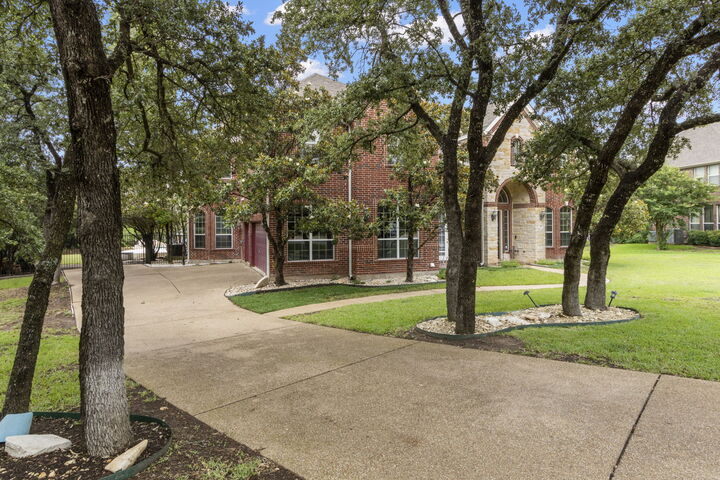 Property Photo:  15 Sarazen Loop N  TX 78628 