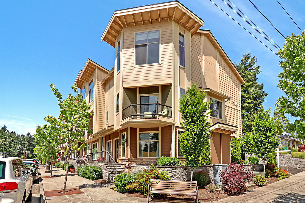 Property Photo: 5501 234th St SW 1 WA 98043