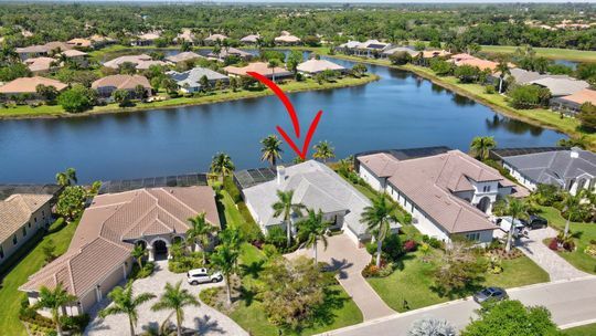 Property Photo: 13390 Whispering Oaks Dr FL 33905