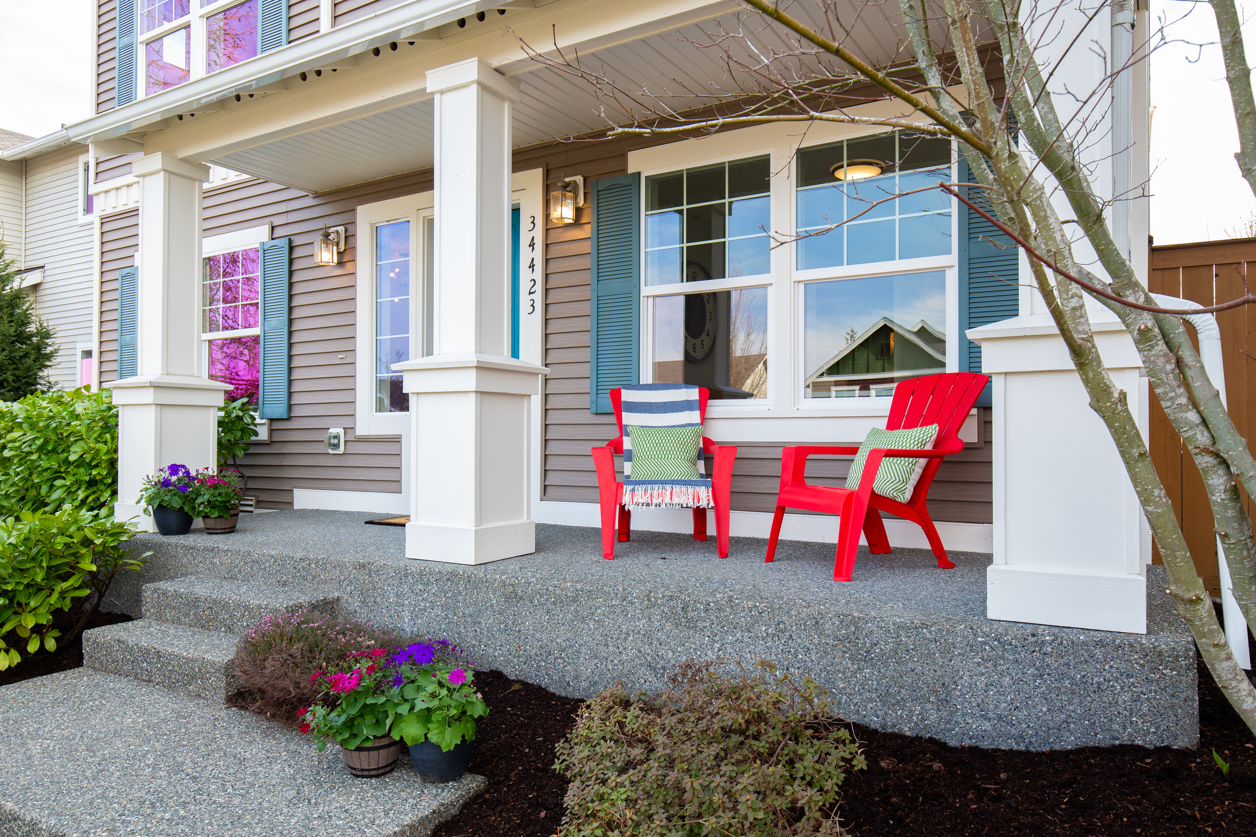 Property Photo: 34423 SE Dio St WA 98065