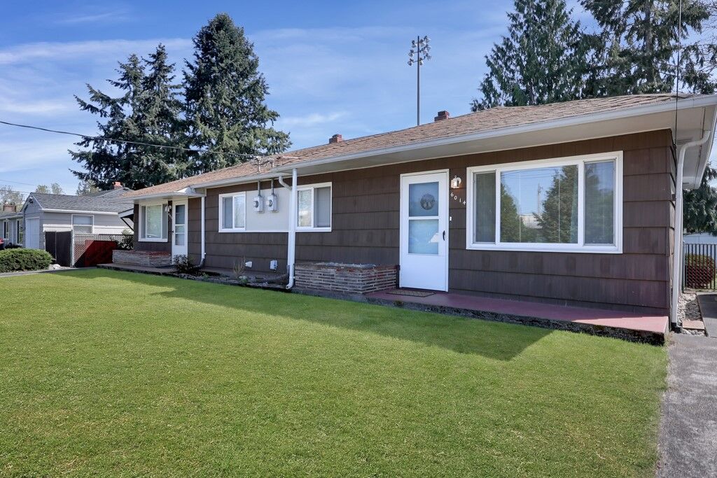 Property Photo: 6012 Wildaire Rd SW WA 98499