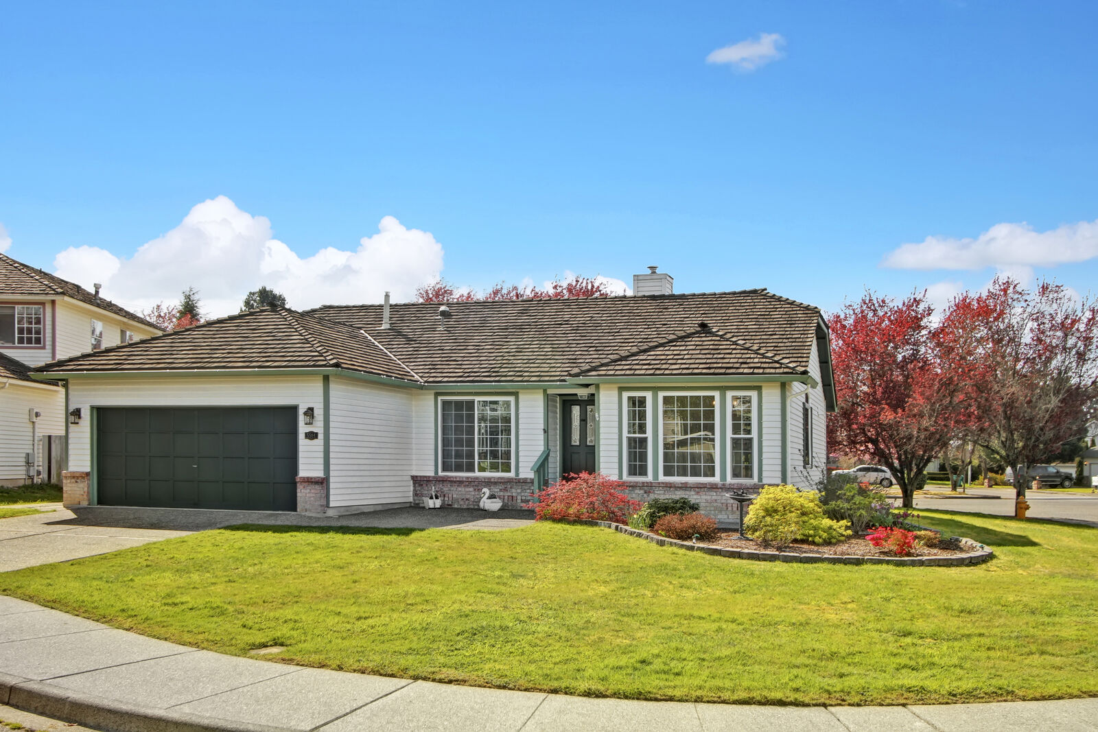Property Photo: 5504 64th Place NE WA 98270
