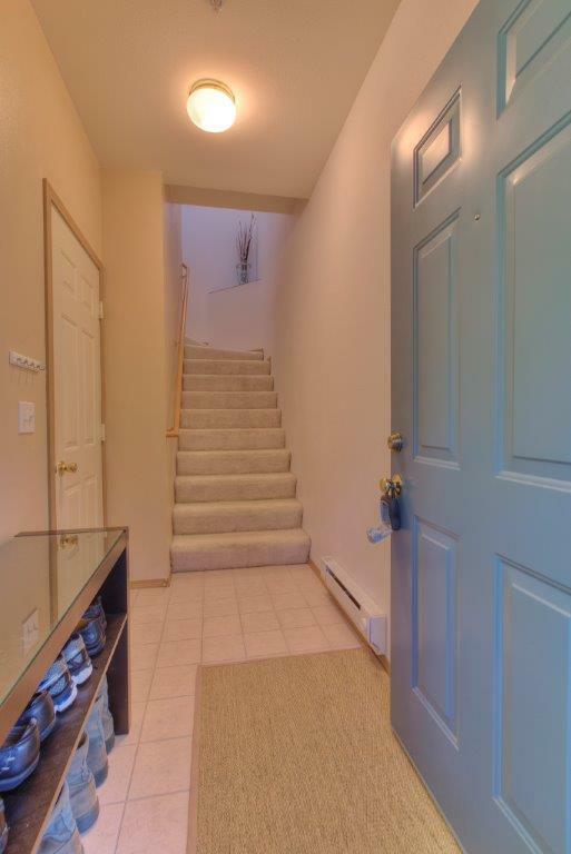 Property Photo: Foyer 22122 41st Ave S 302  WA 98032 