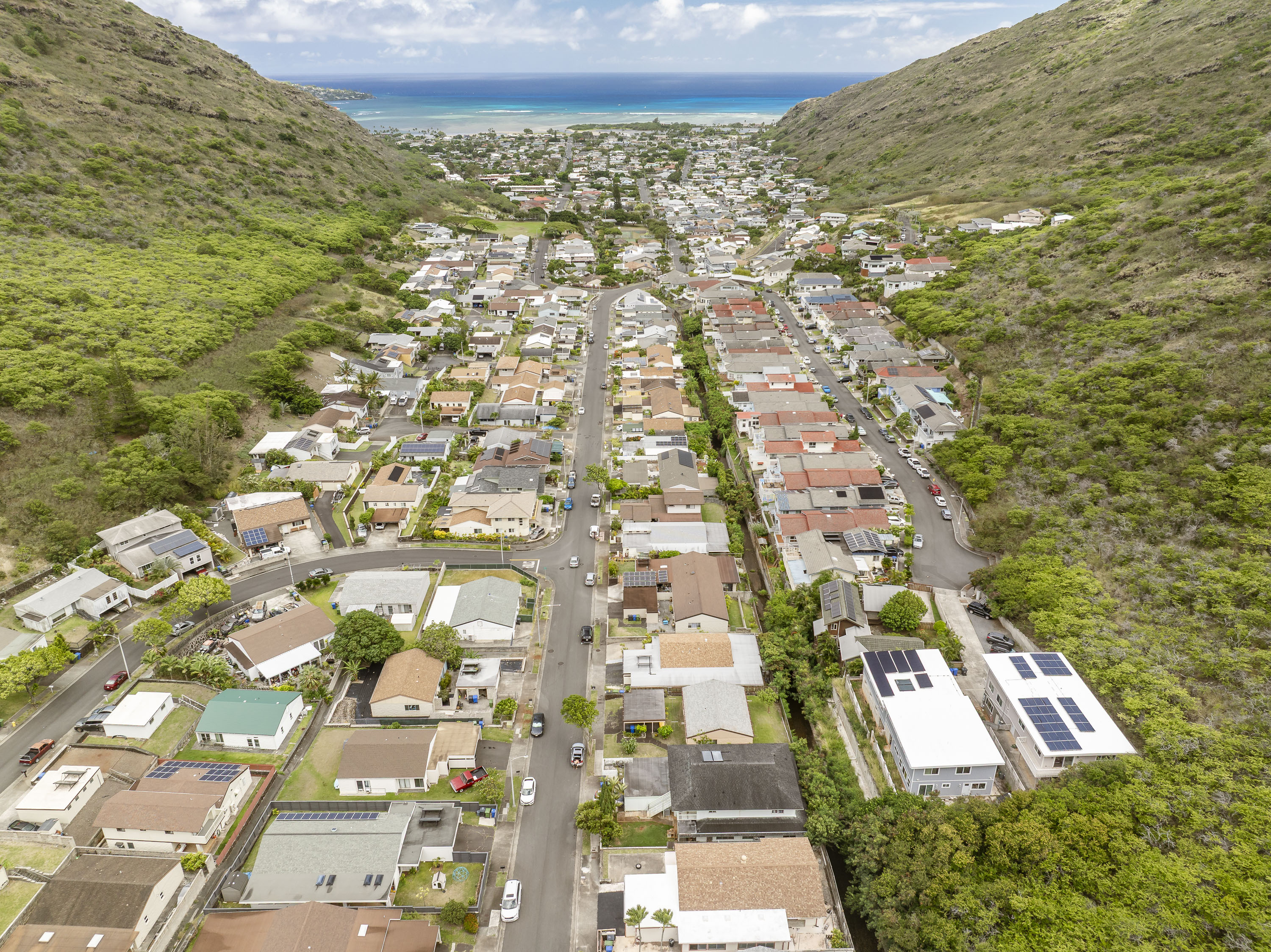 Property Photo: 668 Kuliouou Road HI 96821