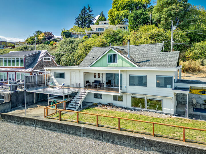 Property Photo:  1021  Shore Drive  WA 98310 
