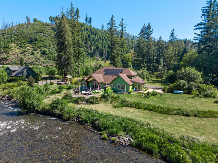 Property Photo:  49164 McKenzie Hwy  OR 97488 