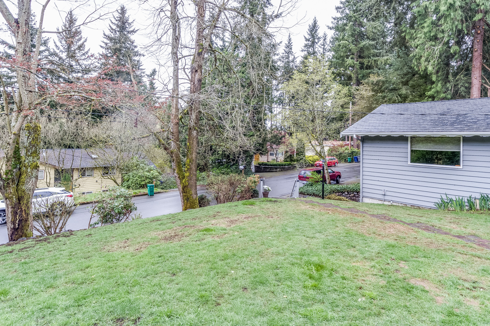 Property Photo:  10434 NE 109th St  WA 98033 