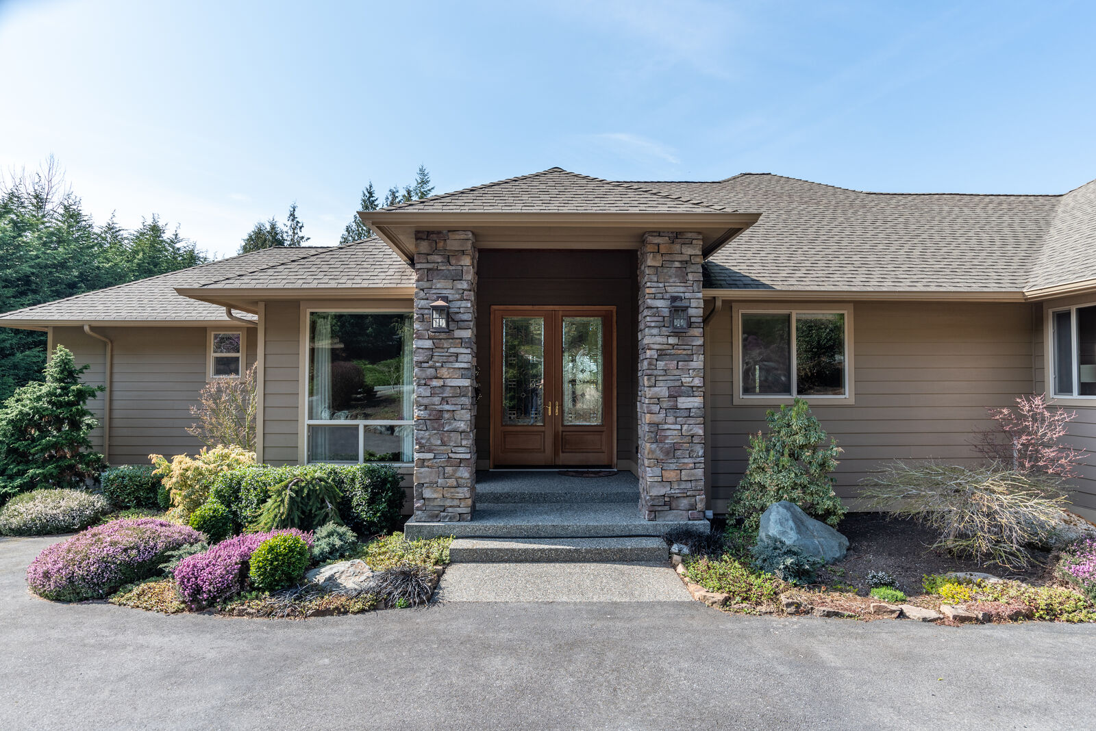 Property Photo: 17596 Skyridge Dr South 17596 S Skyridge Dr  WA 98274 
