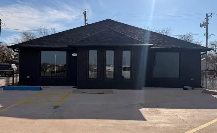 First Choice Realty,Elgin,First Choice Realty