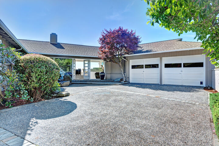 18238 Ridgefield Rd NW  Shoreline WA 98177 photo