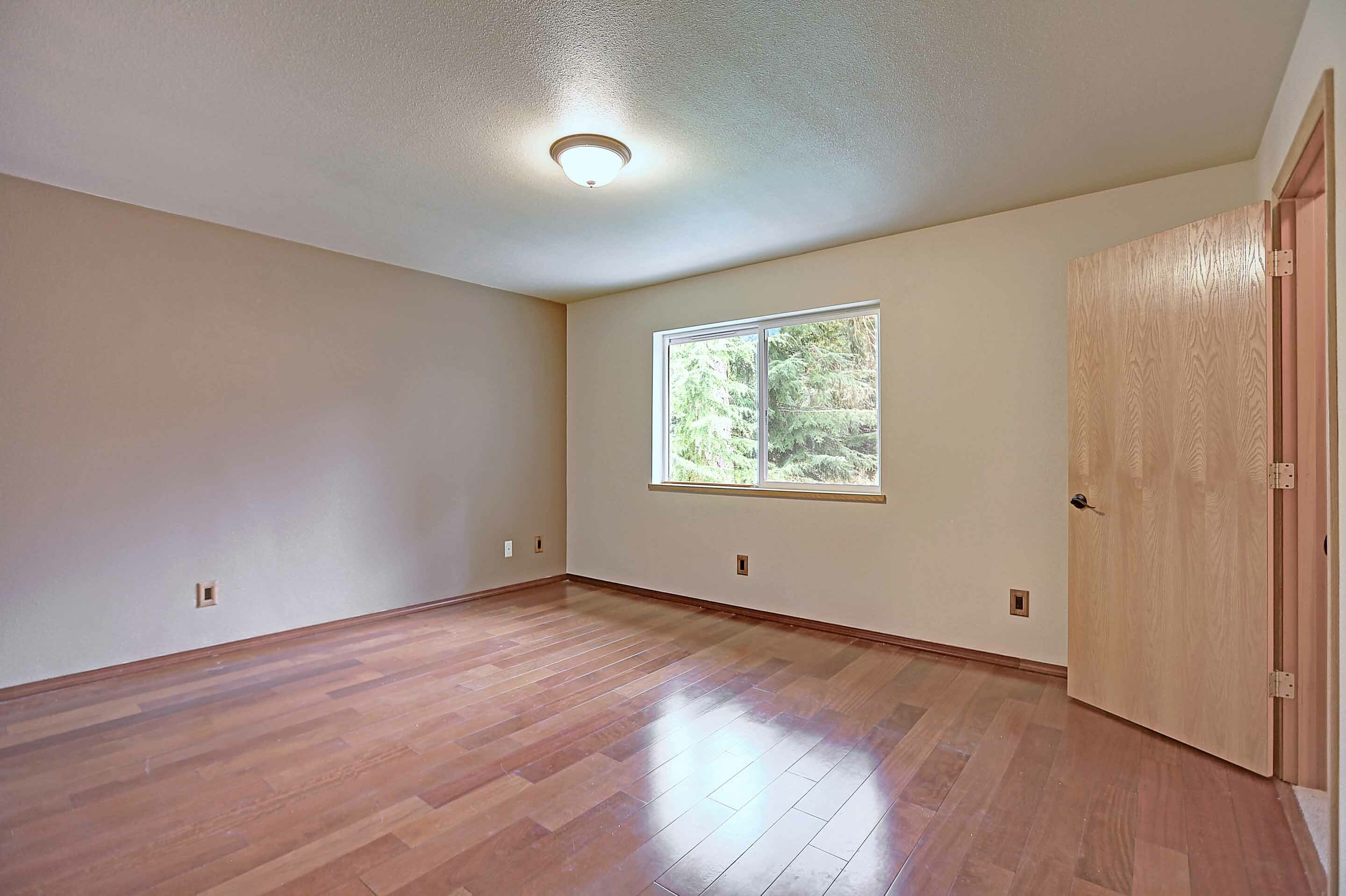 Property Photo:  2249 S East Camano Dr  WA 98282 