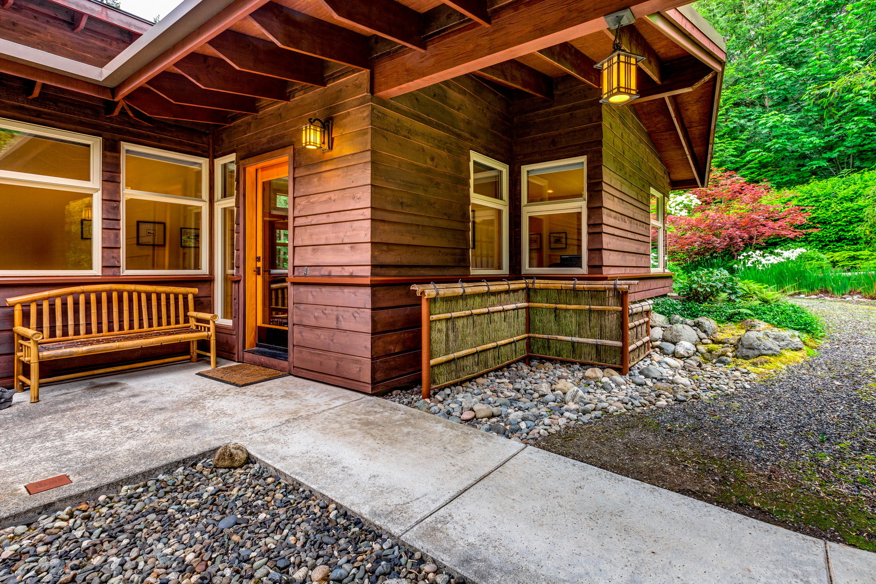 Property Photo:  2565 Mayflower Lane  WA 98226 