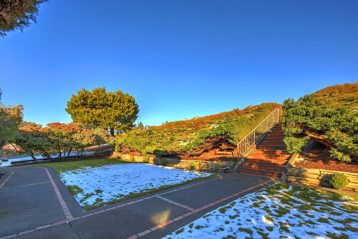 Property Photo:  976 Karl Johan Ave  WA 98465 