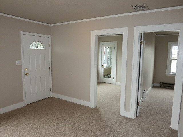 Property Photo: Interior 3827 Broadway Ave  WA 98201 